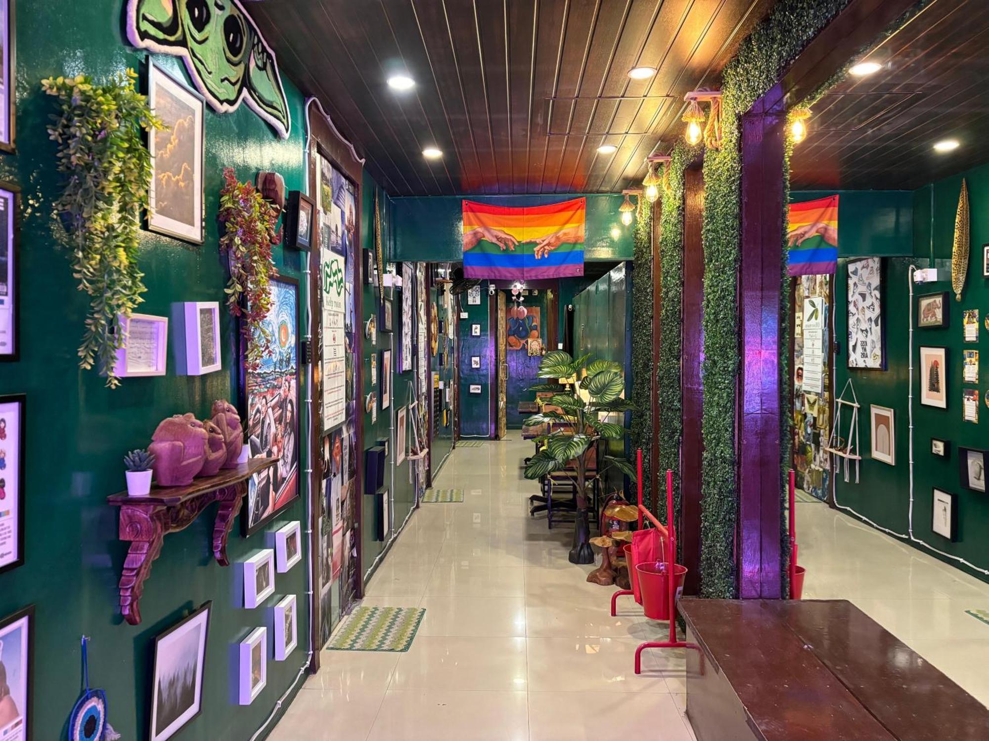 Forrest Hostels Bombay Extérieur photo